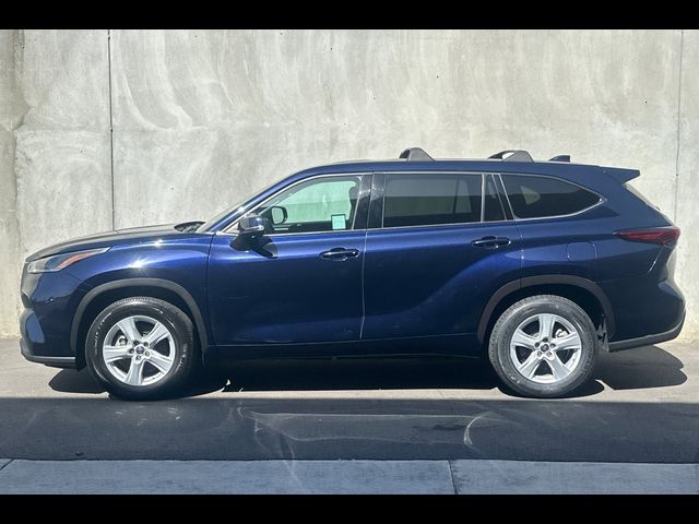 2021 Toyota Highlander LE