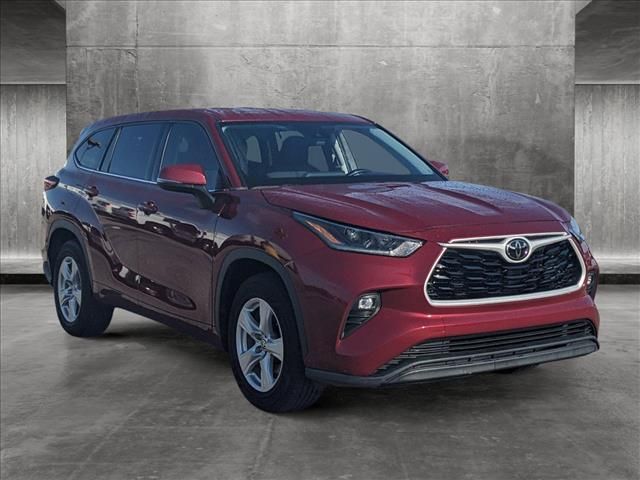 2021 Toyota Highlander LE