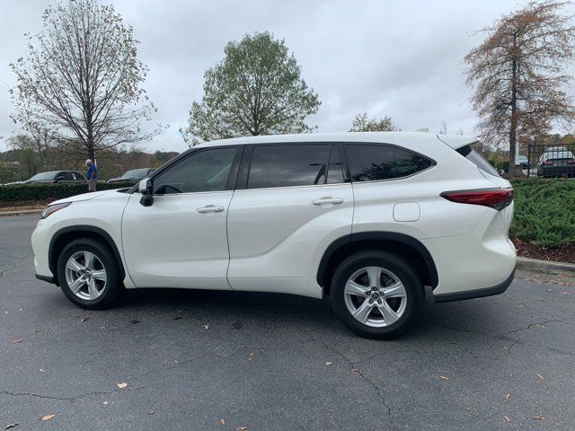 2021 Toyota Highlander LE