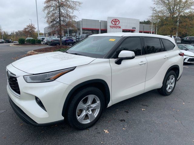 2021 Toyota Highlander LE