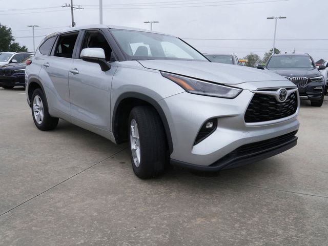 2021 Toyota Highlander LE