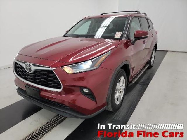 2021 Toyota Highlander LE