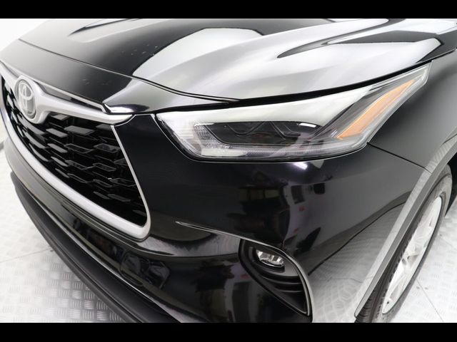 2021 Toyota Highlander L