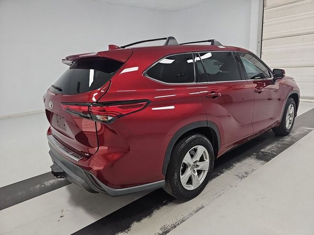 2021 Toyota Highlander LE