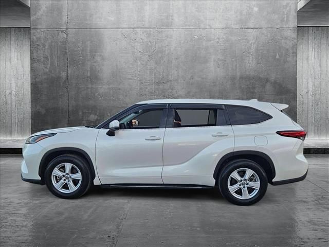 2021 Toyota Highlander LE