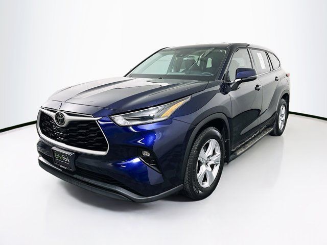 2021 Toyota Highlander LE