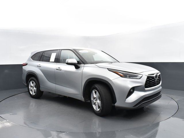 2021 Toyota Highlander LE