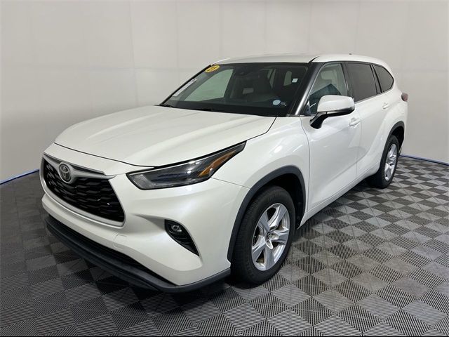 2021 Toyota Highlander LE