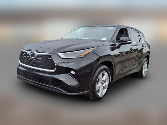 2021 Toyota Highlander LE