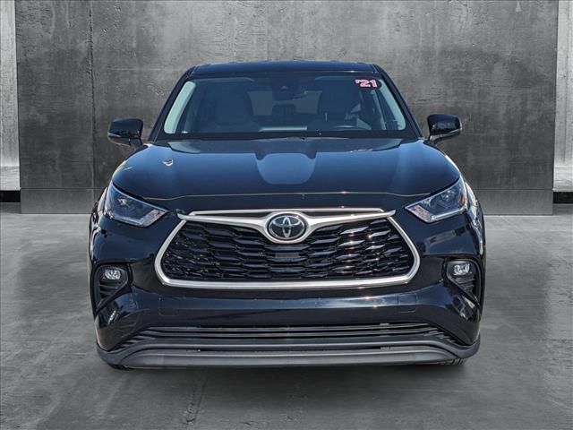 2021 Toyota Highlander LE