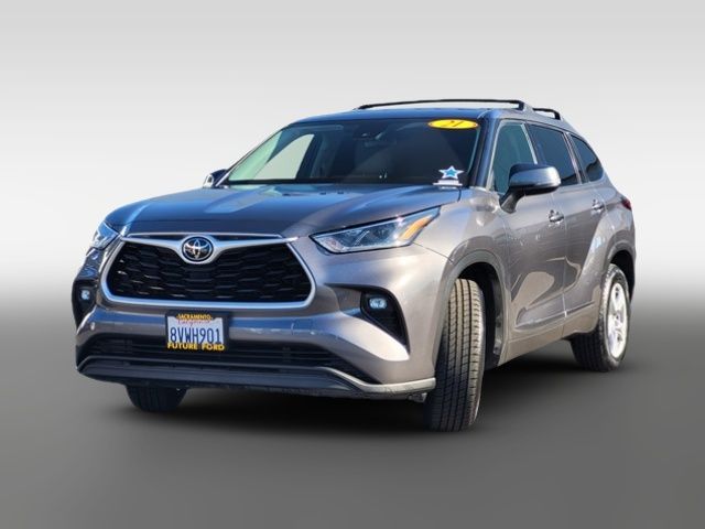 2021 Toyota Highlander LE