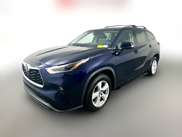 2021 Toyota Highlander LE