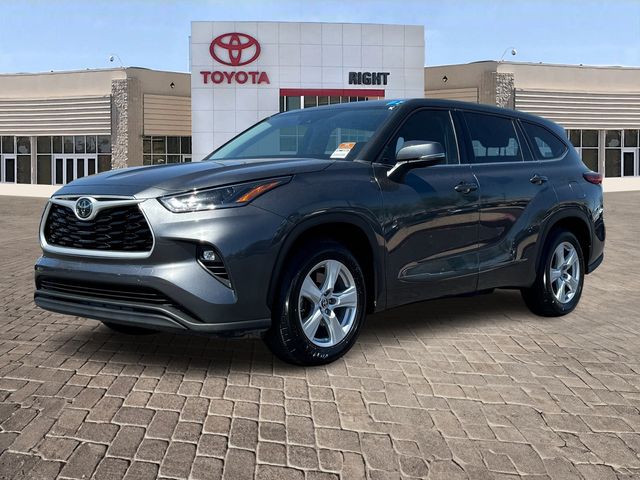 2021 Toyota Highlander LE