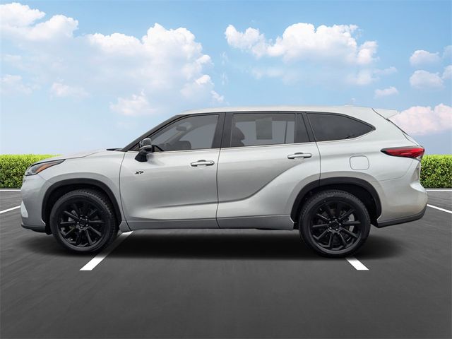 2021 Toyota Highlander LE