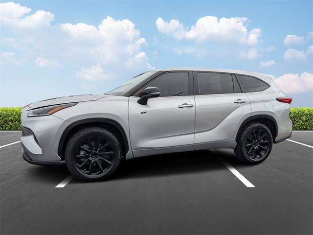 2021 Toyota Highlander LE