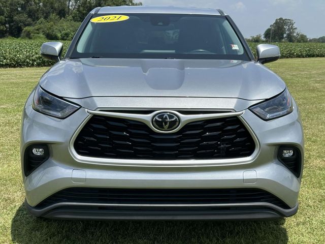 2021 Toyota Highlander LE