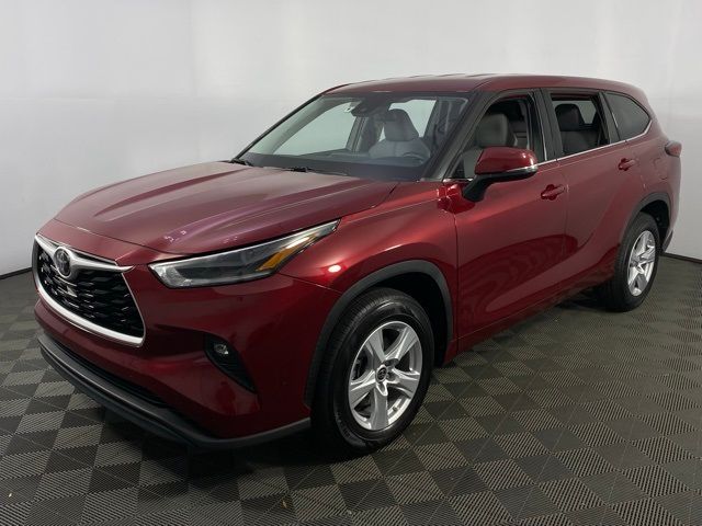 2021 Toyota Highlander LE