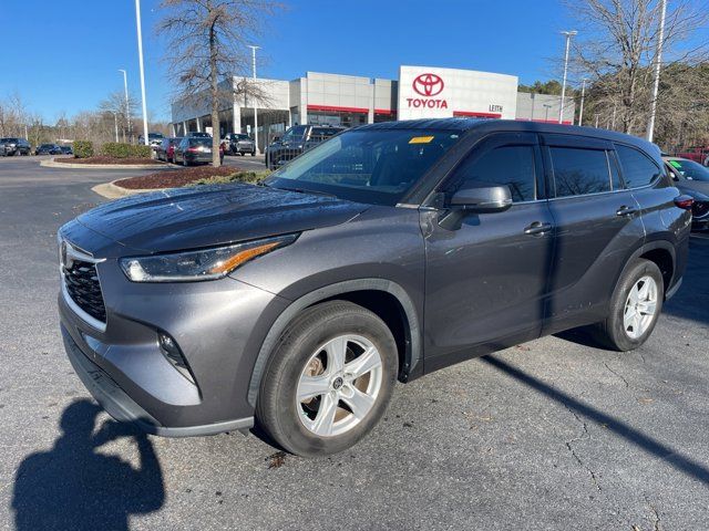 2021 Toyota Highlander LE