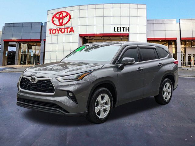 2021 Toyota Highlander LE