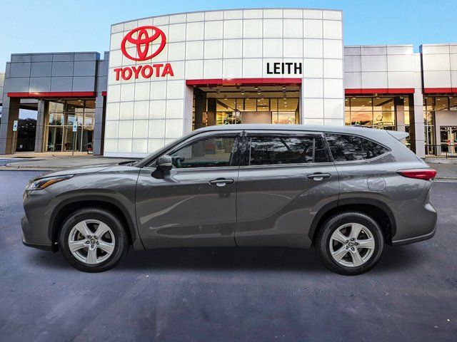 2021 Toyota Highlander LE