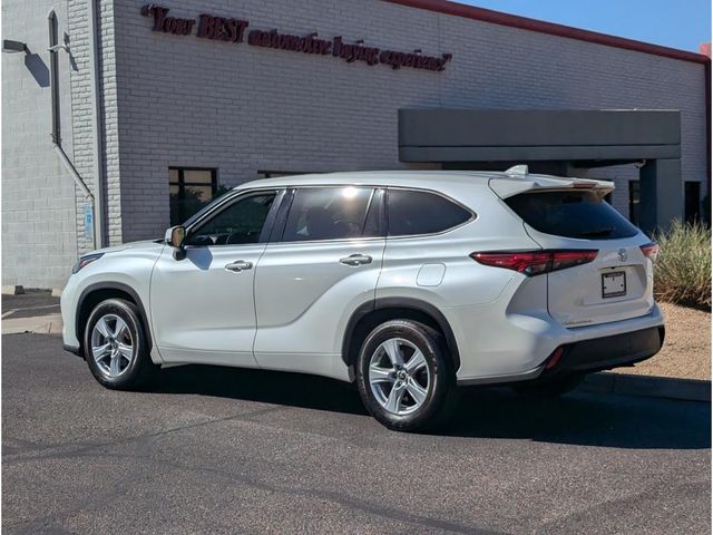 2021 Toyota Highlander LE