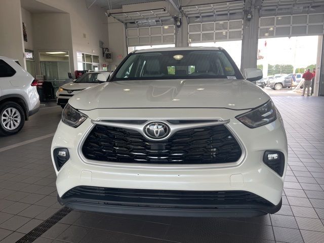 2021 Toyota Highlander LE