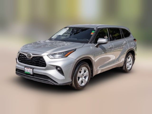 2021 Toyota Highlander LE