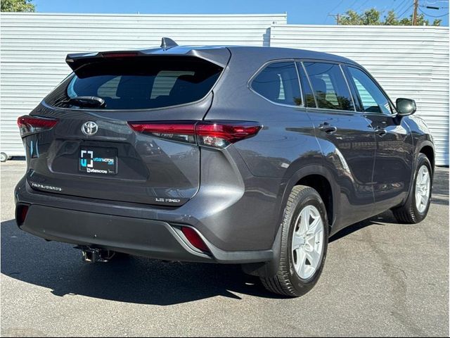 2021 Toyota Highlander LE