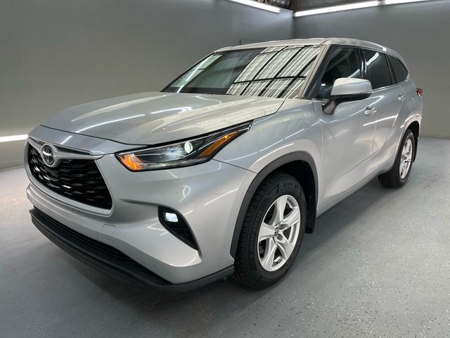 2021 Toyota Highlander LE