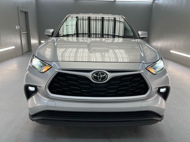 2021 Toyota Highlander LE