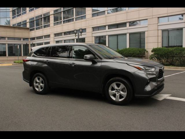 2021 Toyota Highlander LE