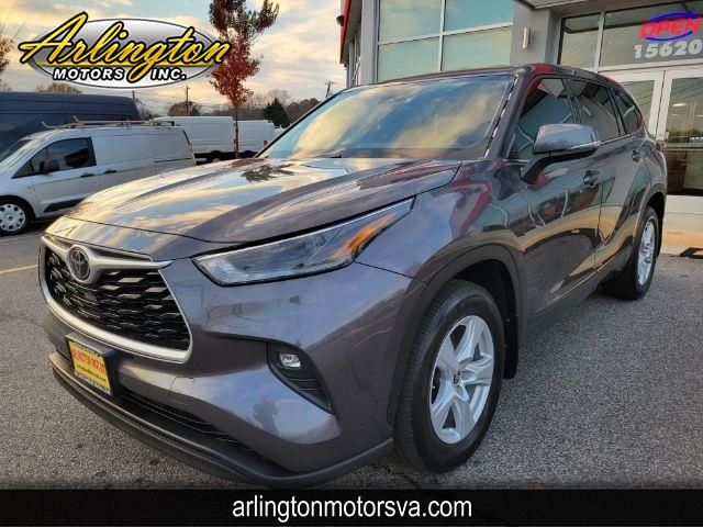 2021 Toyota Highlander LE