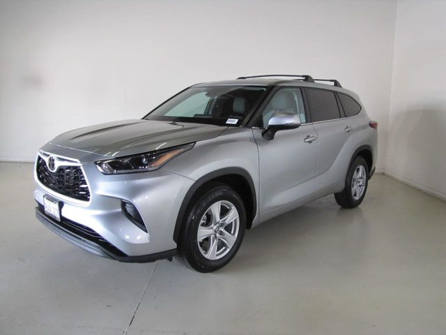 2021 Toyota Highlander L