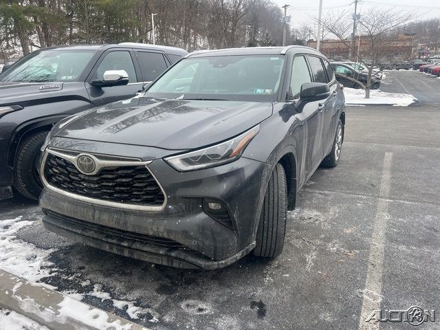 2021 Toyota Highlander Limited