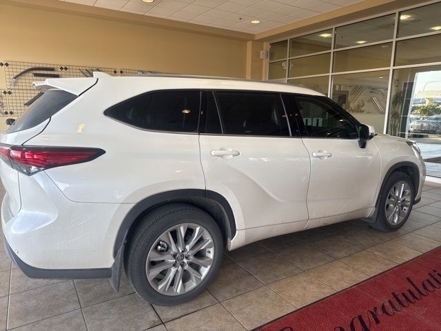 2021 Toyota Highlander Limited