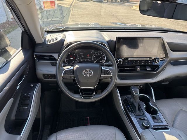 2021 Toyota Highlander Limited