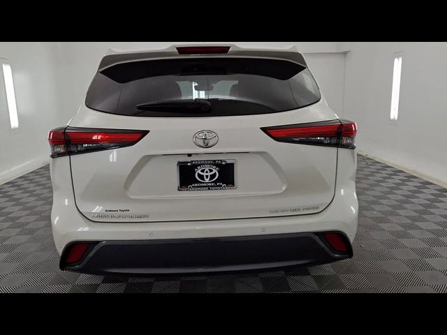 2021 Toyota Highlander Limited