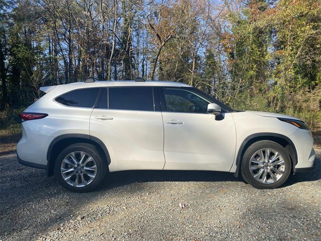 2021 Toyota Highlander Limited