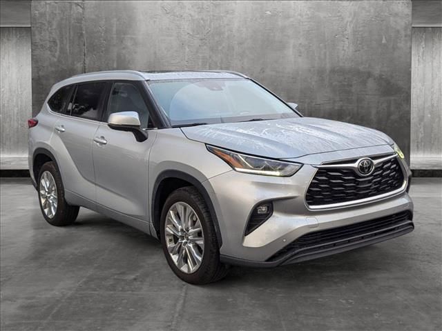 2021 Toyota Highlander Limited