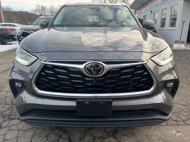 2021 Toyota Highlander Limited