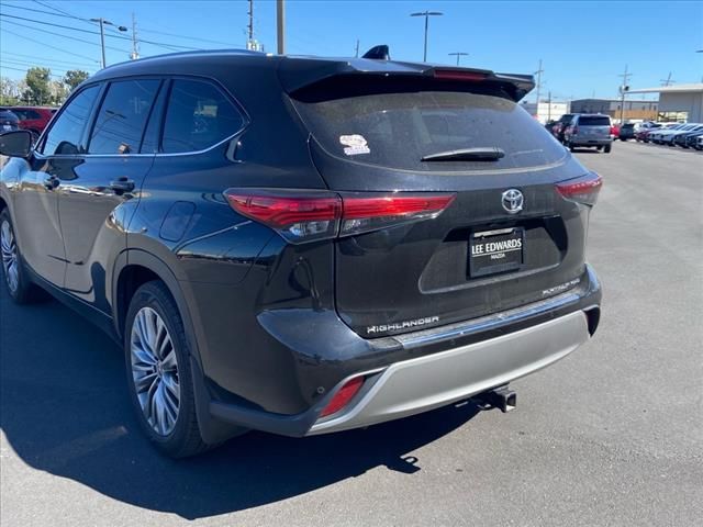 2021 Toyota Highlander Platinum