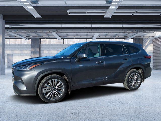 2021 Toyota Highlander Hybrid Platinum