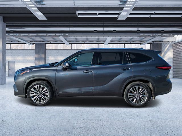 2021 Toyota Highlander Hybrid Platinum