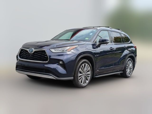 2021 Toyota Highlander Hybrid Platinum