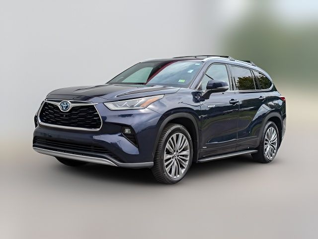 2021 Toyota Highlander Hybrid Platinum