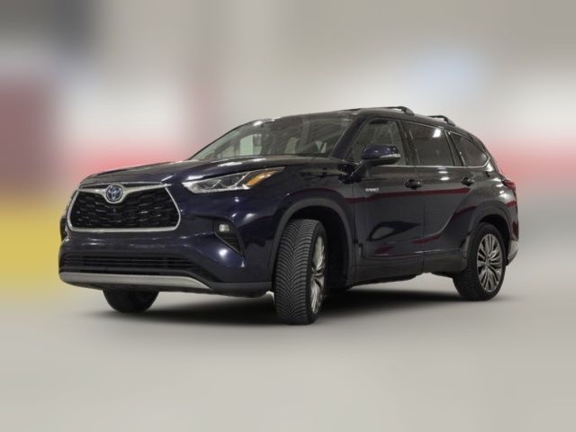 2021 Toyota Highlander Hybrid Platinum