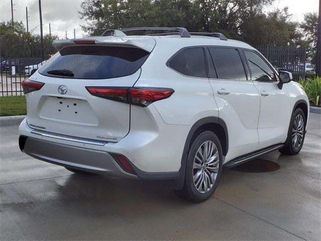 2021 Toyota Highlander Platinum