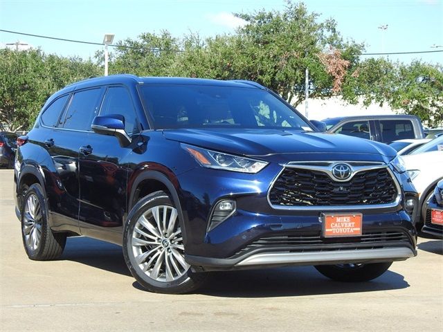 2021 Toyota Highlander Platinum