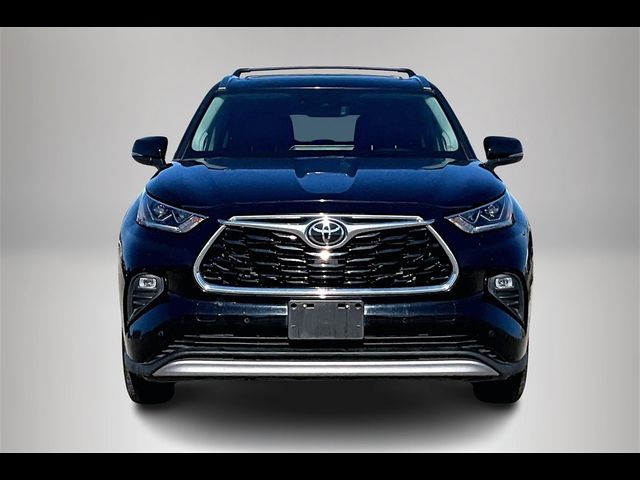 2021 Toyota Highlander Platinum