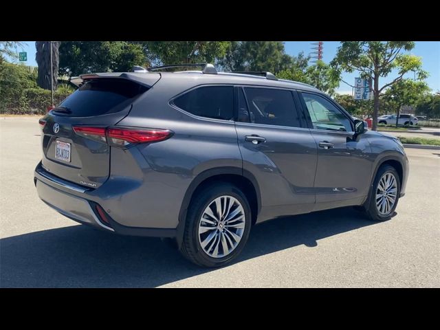 2021 Toyota Highlander Platinum